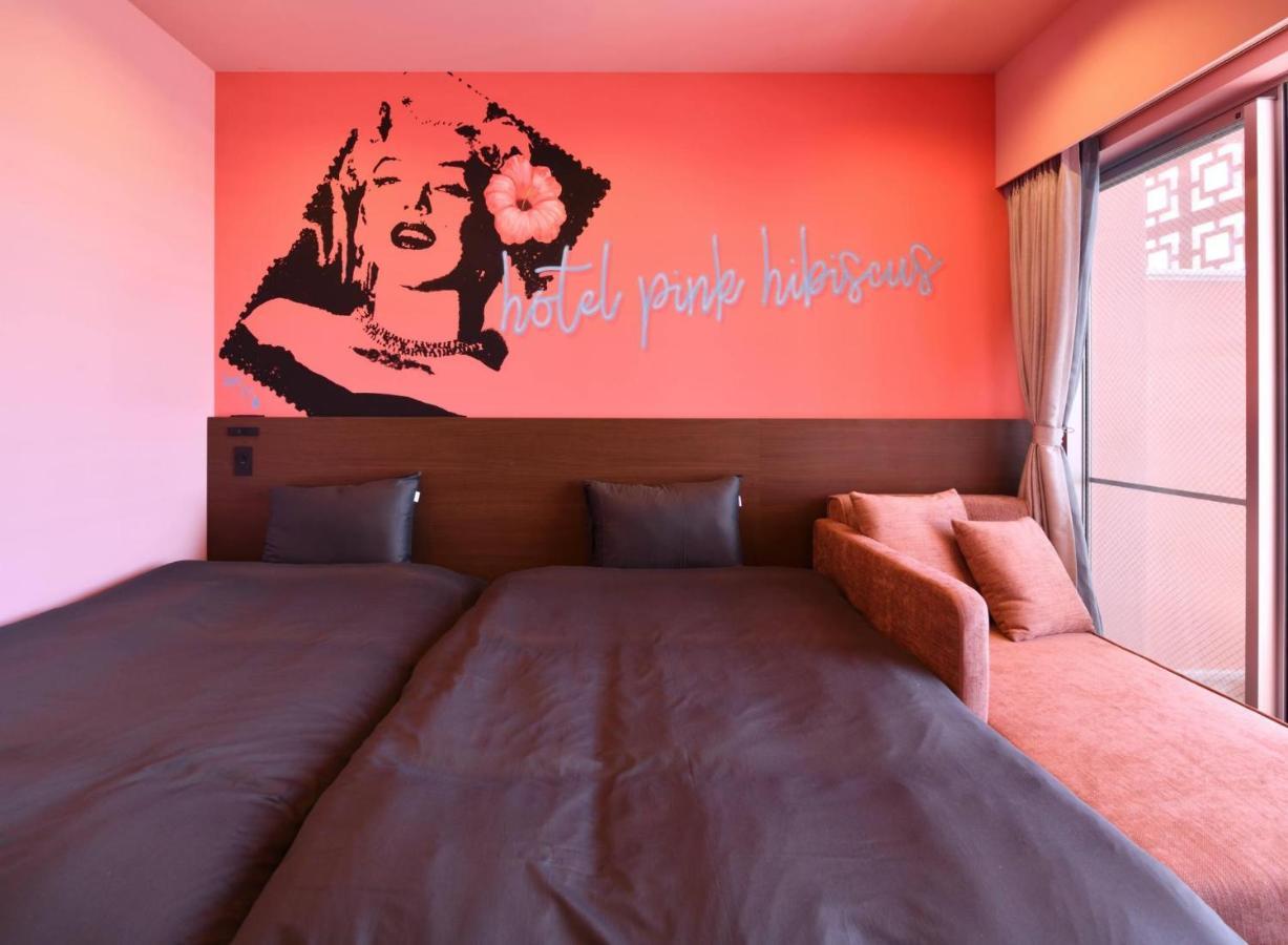 Hotel Pink Hibiscus Miyakojima  Exterior foto